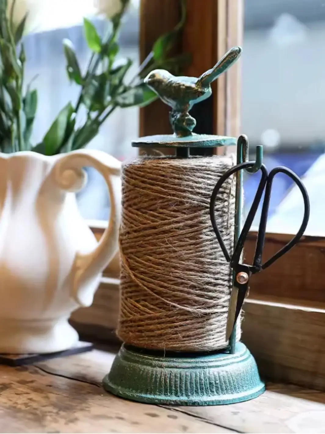 Cast Iron Twine Dispenser with Bird Accent - Image 4