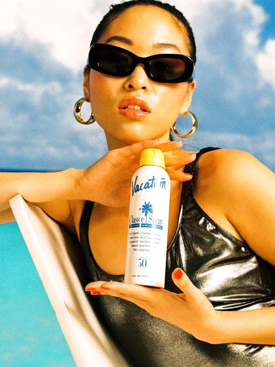 Classic Spray SPF 50 - Image 2