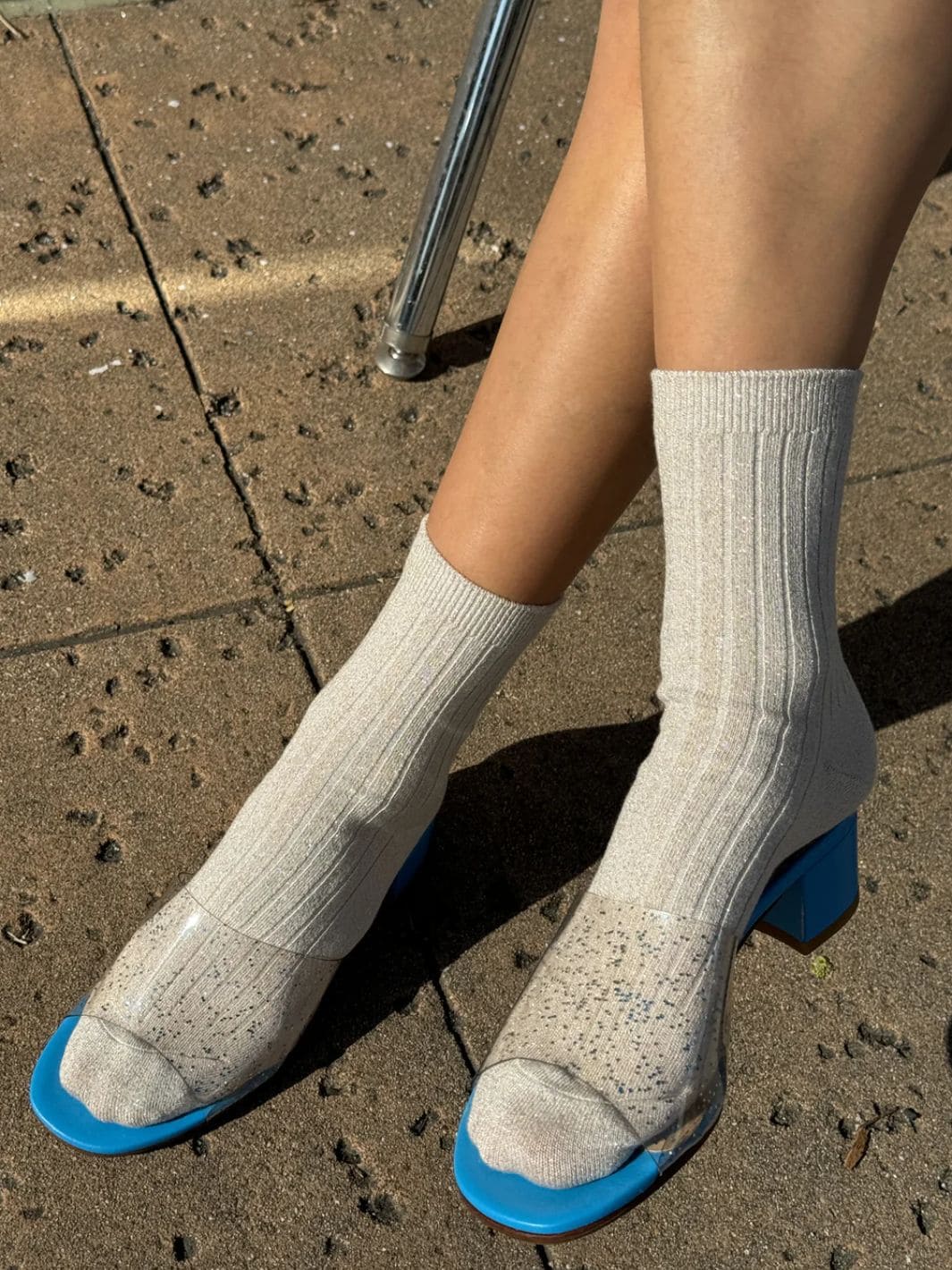 Her Socks (MODAL Lurex) - Ivory Gold Glitter - Image 2