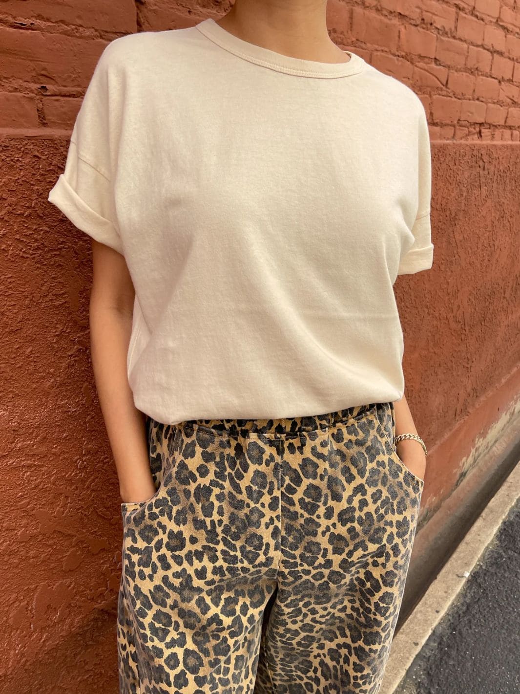 Her Tee - Bone - Image 2