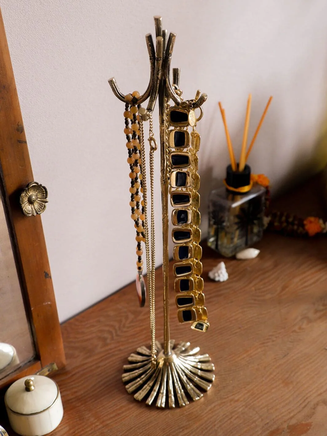 Julia Bamboo Jewelry Holder - Image 5