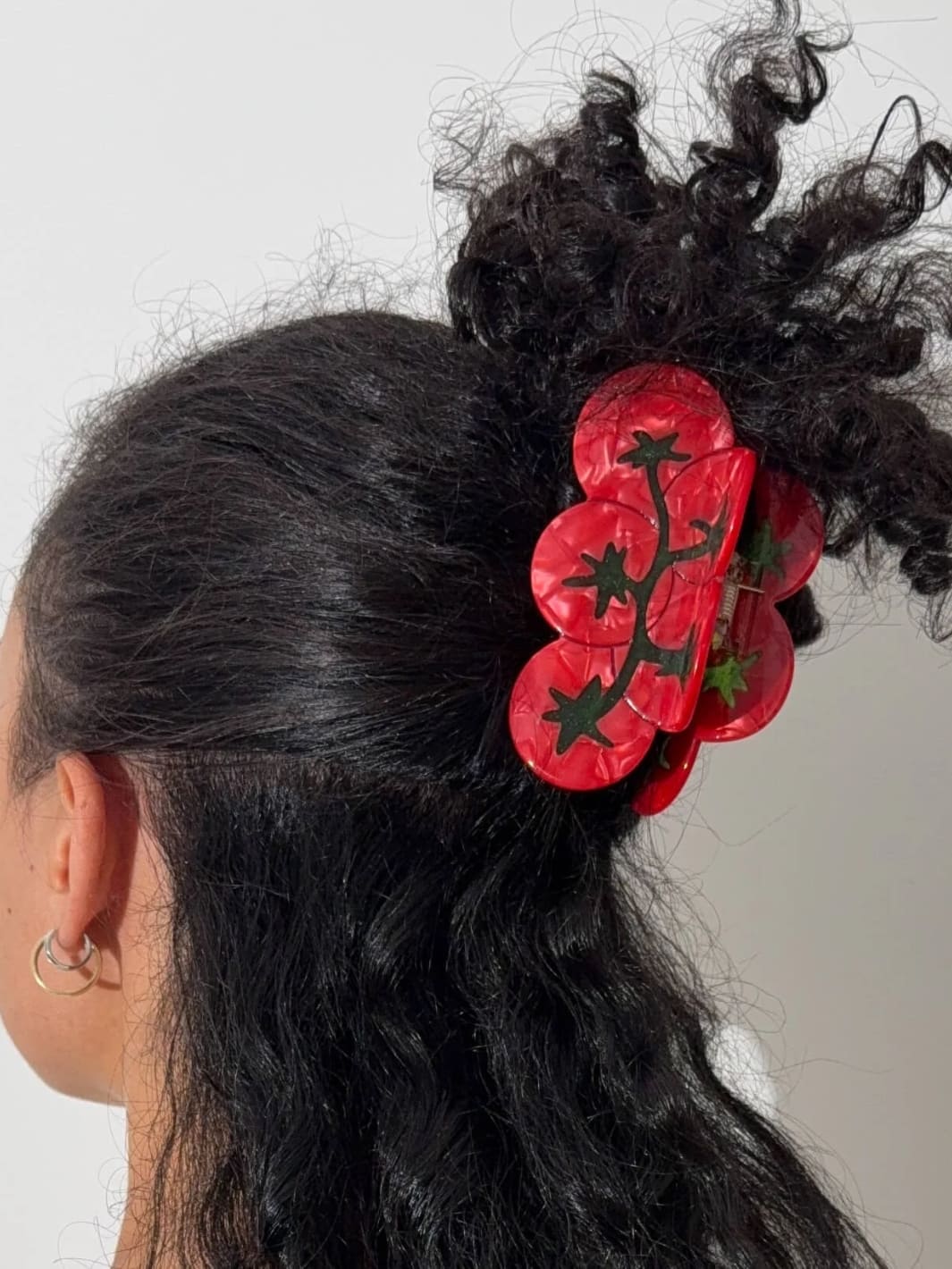 Large Tomatoes on the Vine Hair Claw Clip - Image 2