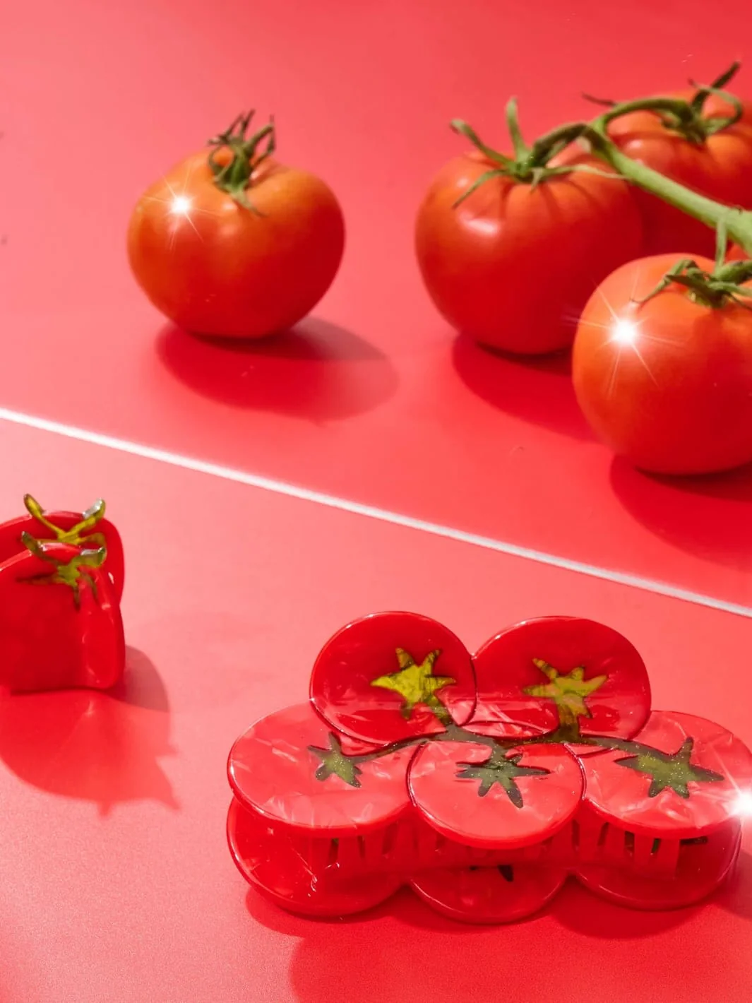 Large Tomatoes on the Vine Hair Claw Clip - Image 4
