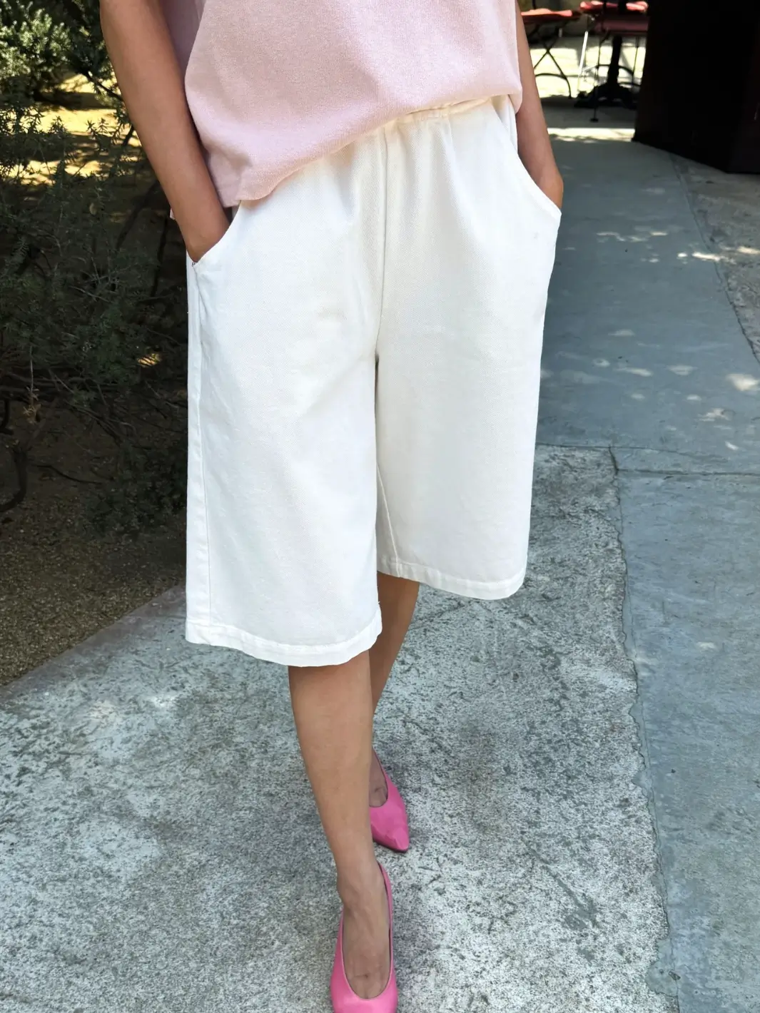 Liam Bermuda Shorts - Milk - Image 4