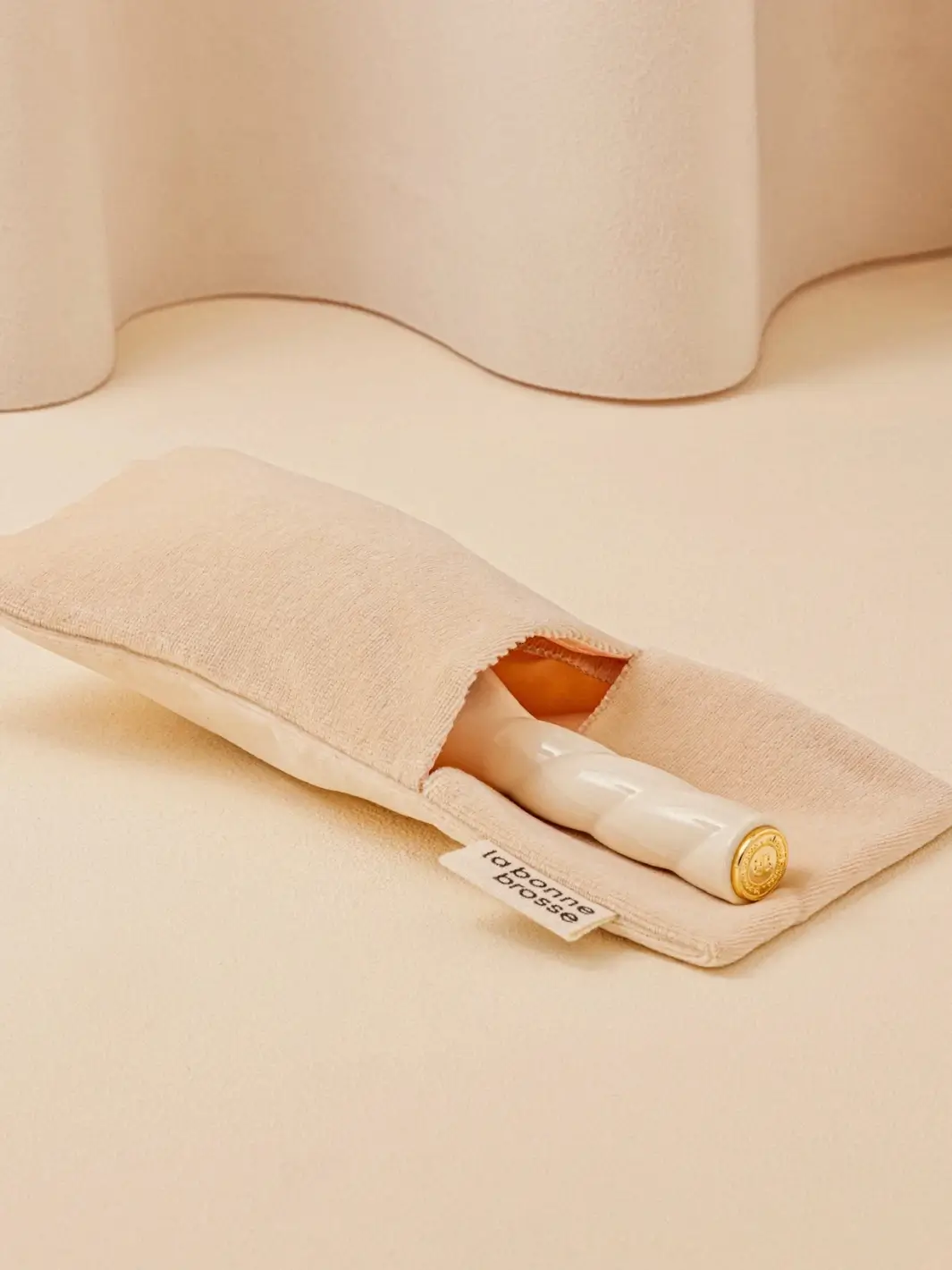 N.01 Small The Shine & Care Hairbrush The Universal Brush - Image 23