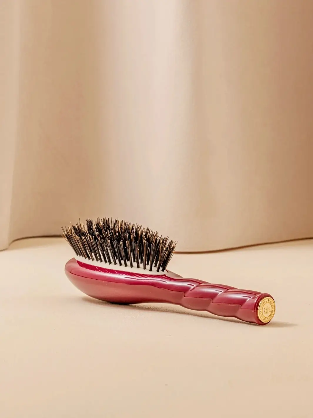 N.01 Small The Shine & Care Hairbrush The Universal Brush - Image 6