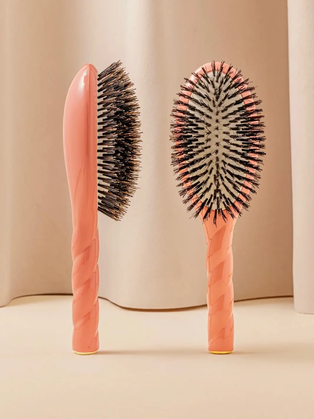 N.01 Large The Shine & Care Hairbrush The Universal Brush - Image 20