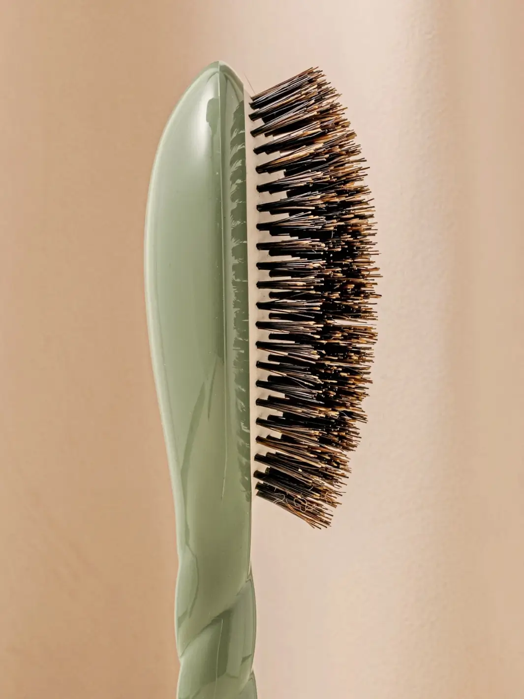 N.01 Large The Shine & Care Hairbrush The Universal Brush - Image 34