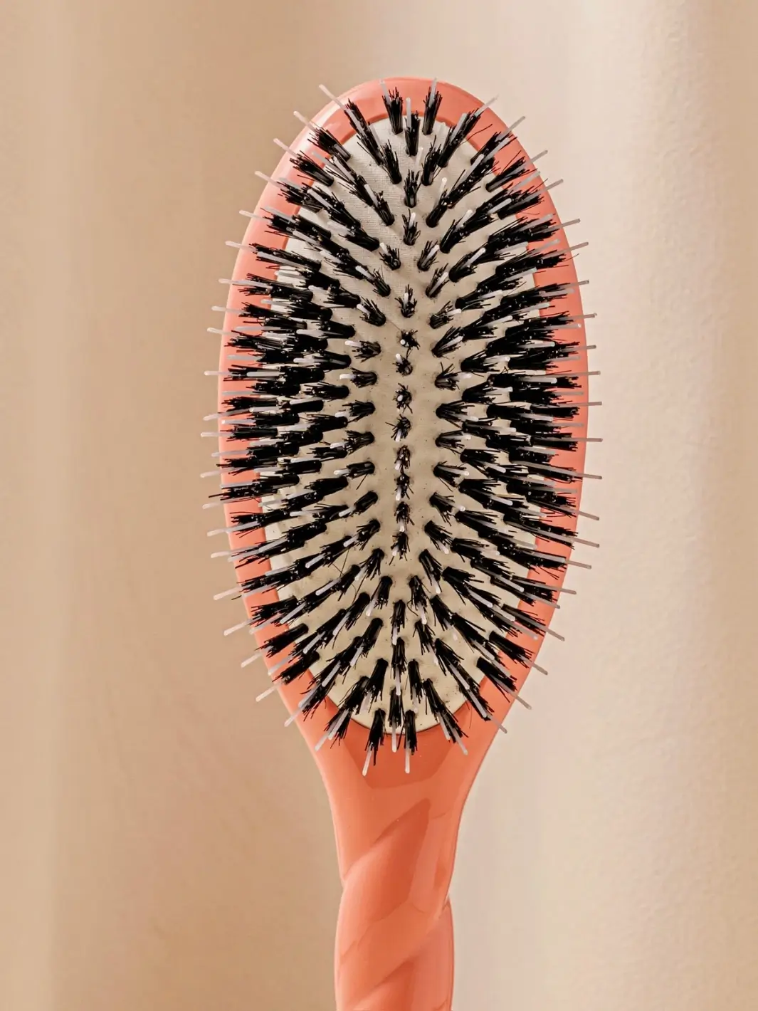 N.02 Large The Essential Detangling & Conditioning Brush - Image 11