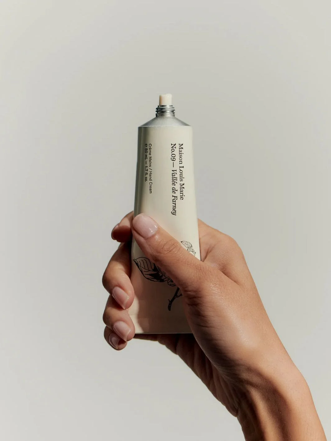 No.09 Vallée de Farney Hand Cream - Image 2