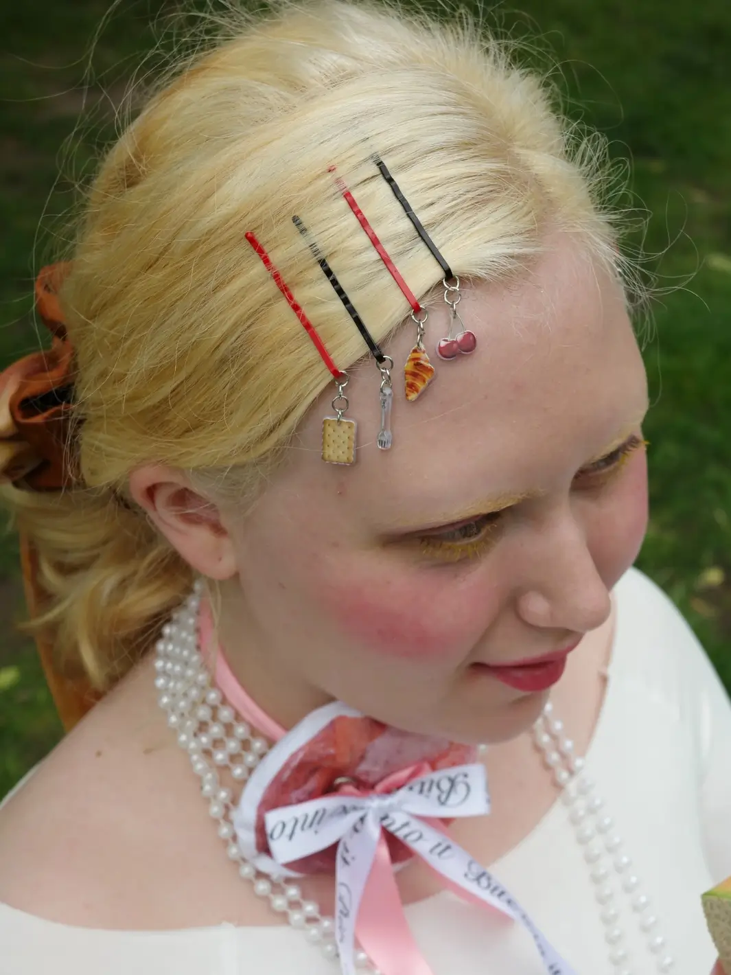 Picnic Bobby Pins - Image 2