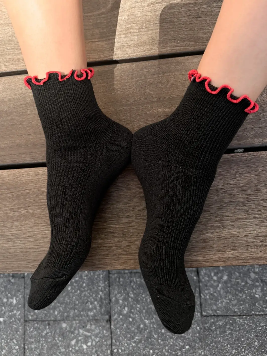 The Petite Ruffled Modal Socks - Black / Red - Image 2